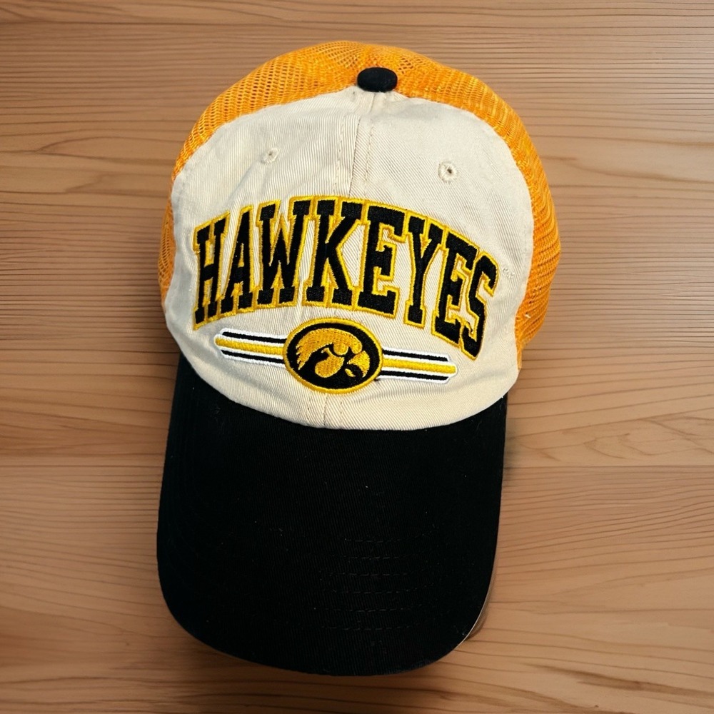 University of Iowa Hawkeyes Captivating Mesh Snapback Hat Cap NCAA (h27)